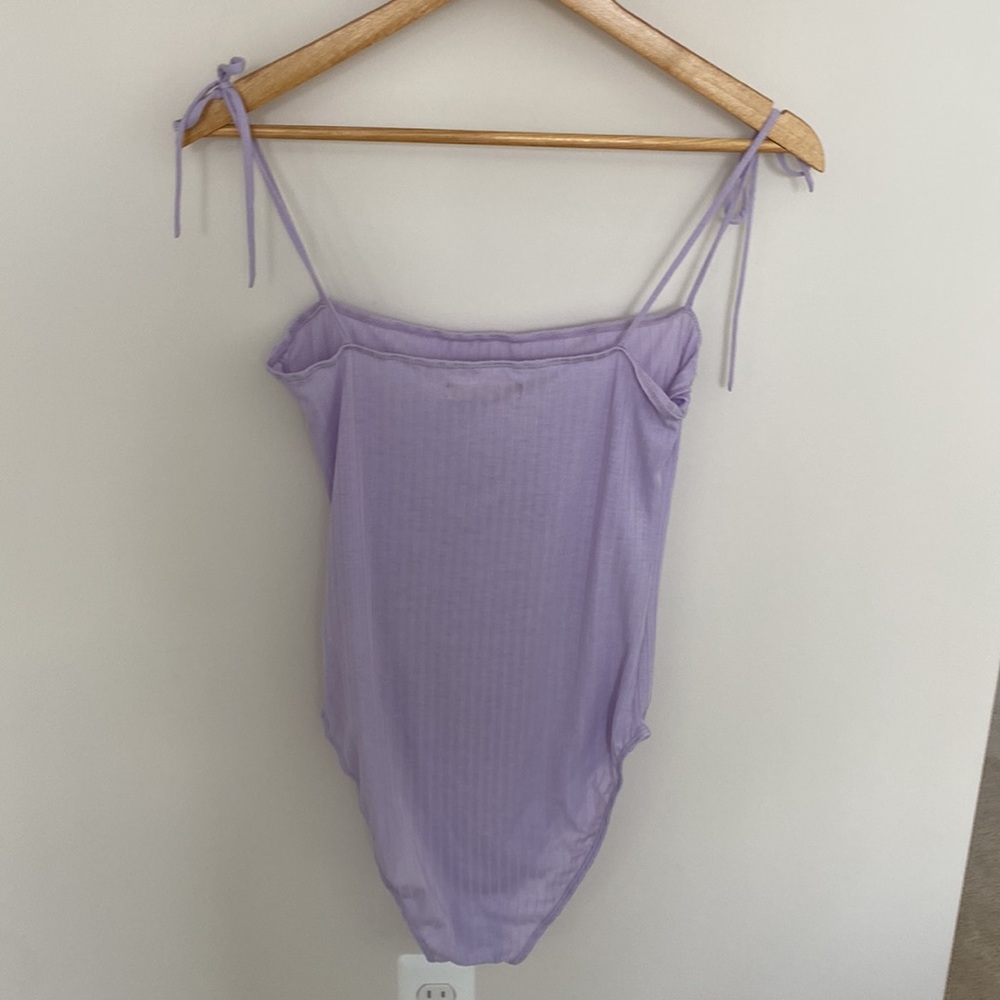 CAPULET Ribbed Bodysuit - Picture 2 of 6